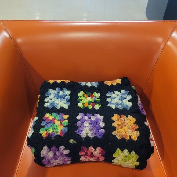 GRANNY SQUARE ROSEANNE BLANKET CROCHET THROW VINTAGE RETRO 55" X 48" COUCH CHAIR - Picture 6 of 10